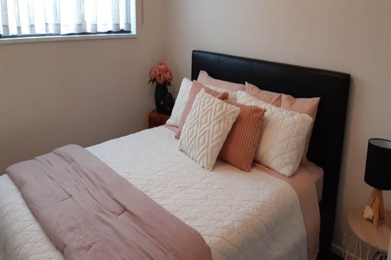 Photo of property in 22a Clutha Street, Alexandra, 9320