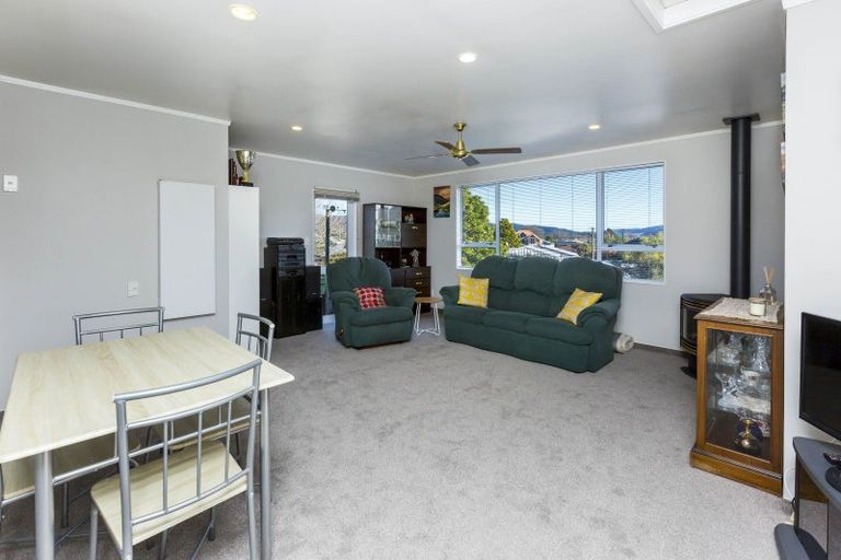 Photo of property in 10a Stephen Street, Trentham, Upper Hutt, 5018