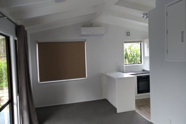 Photo of property in 1/53 Newington Road, Henderson, Auckland, 0612