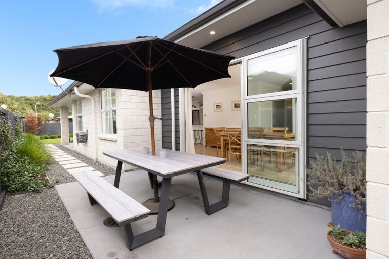 Photo of property in 21 Landing Drive, Pyes Pa, Tauranga, 3112