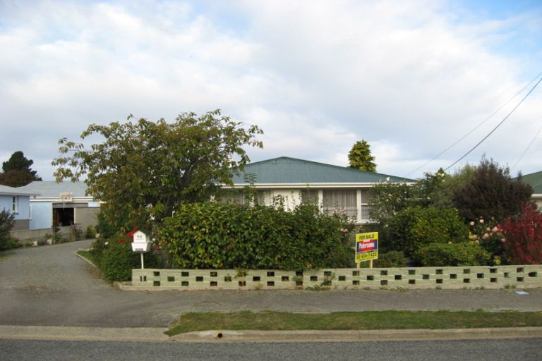 Photo of property in 13 Kenilworth Road, Oamaru North, Oamaru, 9400