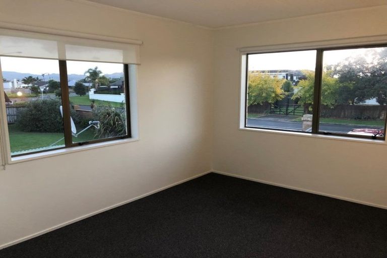 Photo of property in 1 Calypso Drive, Papamoa Beach, Papamoa, 3118