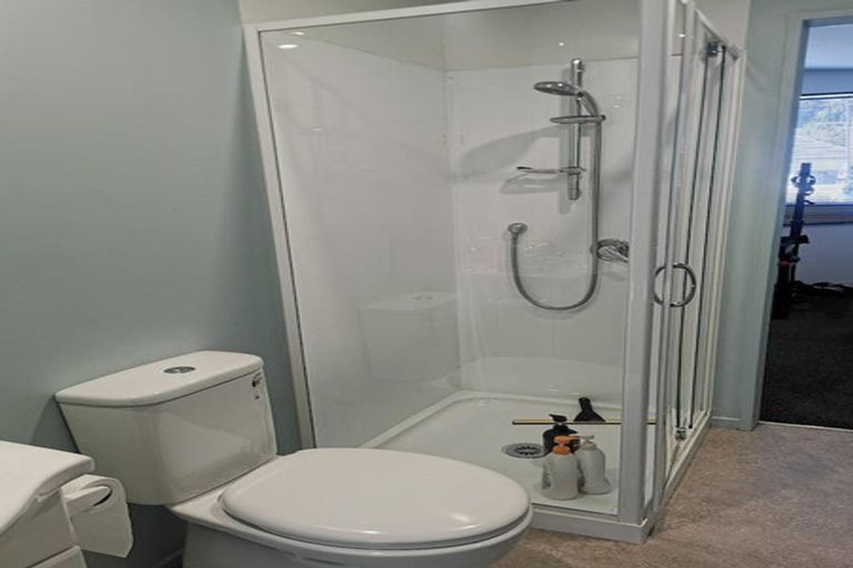 Photo of property in 90a Fraser Avenue, Johnsonville, Wellington, 6037