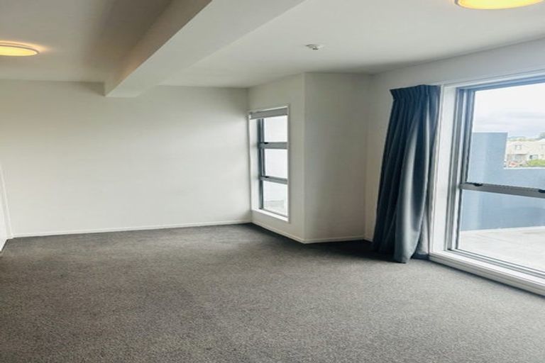 Photo of property in Amuri Park Apartments, 6/280 Bealey Avenue, Christchurch Central, Christchurch, 8013