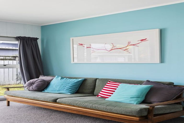 Photo of property in 1/2a Eskdale Road, Birkdale, Auckland, 0626