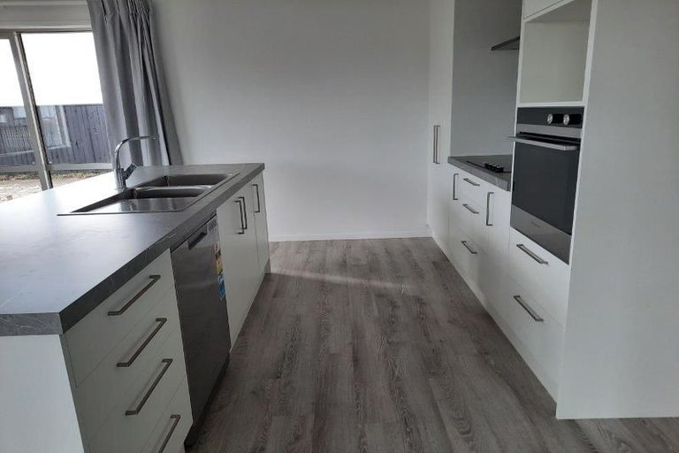 Photo of property in 322 Halswell Junction Road, Halswell, Christchurch, 8025