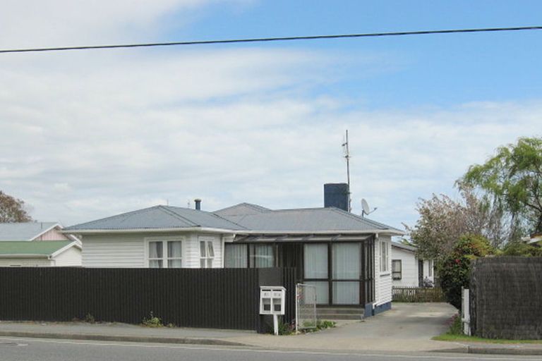 Photo of property in 43a Kapiti Road, Paraparaumu, 5032