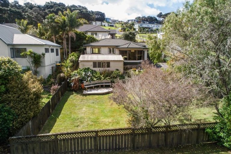 Photo of property in 52 Ferry Road, Arkles Bay, Whangaparaoa, 0932