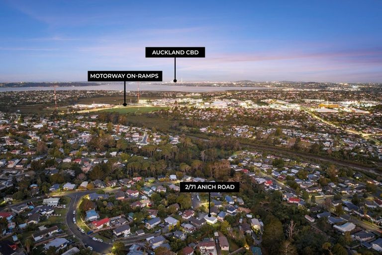Photo of property in 2/71 Anich Road, Massey, Auckland, 0614