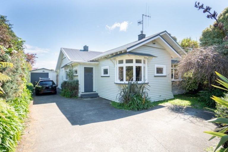 Photo of property in 253 College Street, West End, Palmerston North, 4412