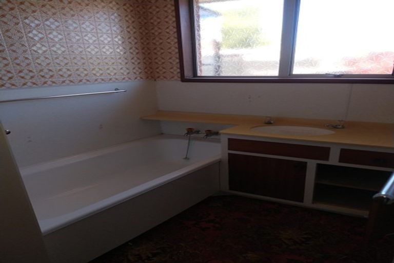 Photo of property in 2/556 Worcester Street, Linwood, Christchurch, 8011