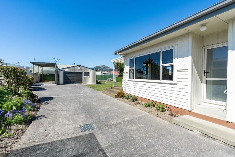 Photo of property in 16 Ross Street, Roslyn, Dunedin, 9010