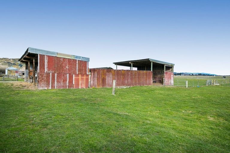 Photo of property in 461 Centre Road, Momona, Outram, 9073