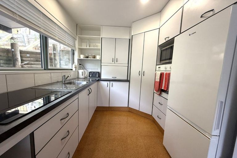 Photo of property in 5a Arthur Crescent, Waikawa, Picton, 7220