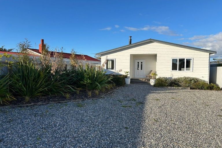 Photo of property in 9 Russell Street, Westport, 7825