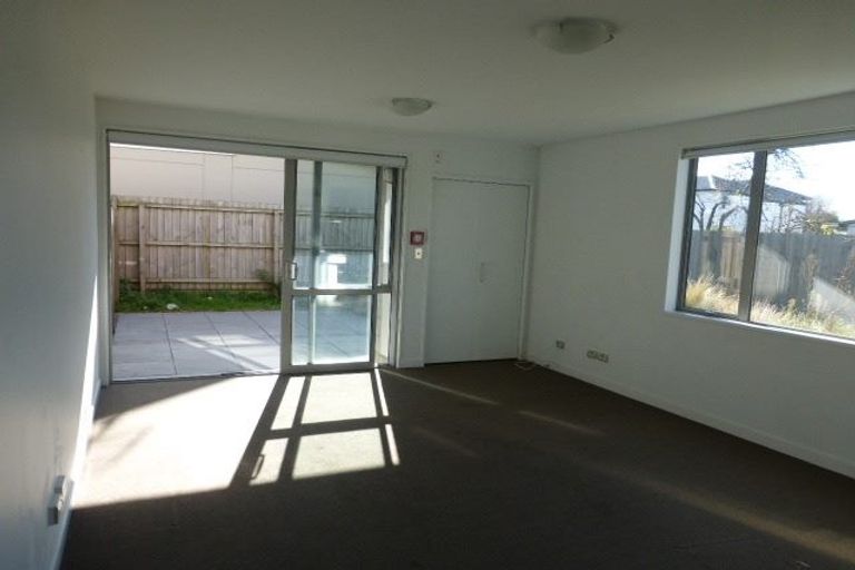Photo of property in 6/20 Stanmore Road, Phillipstown, Christchurch, 8011