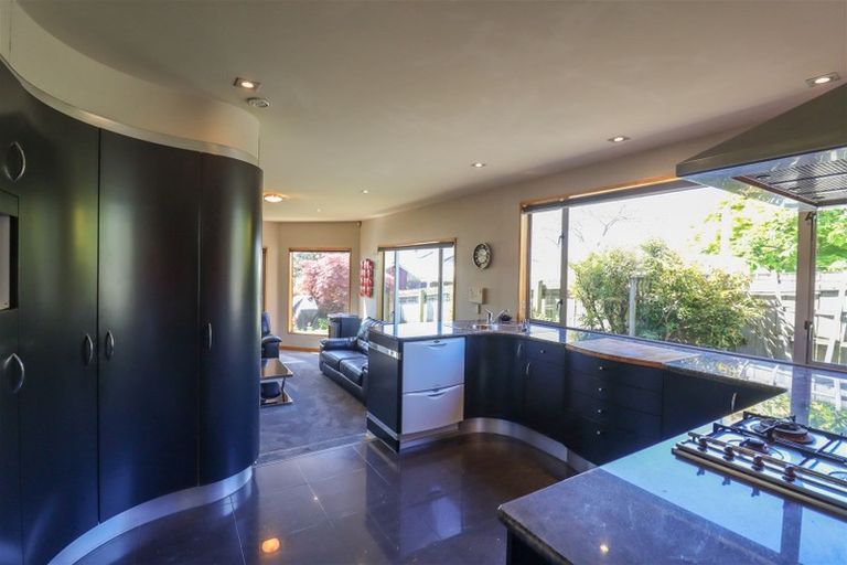 Photo of property in 35 Ashbury Avenue, Waimataitai, Timaru, 7910