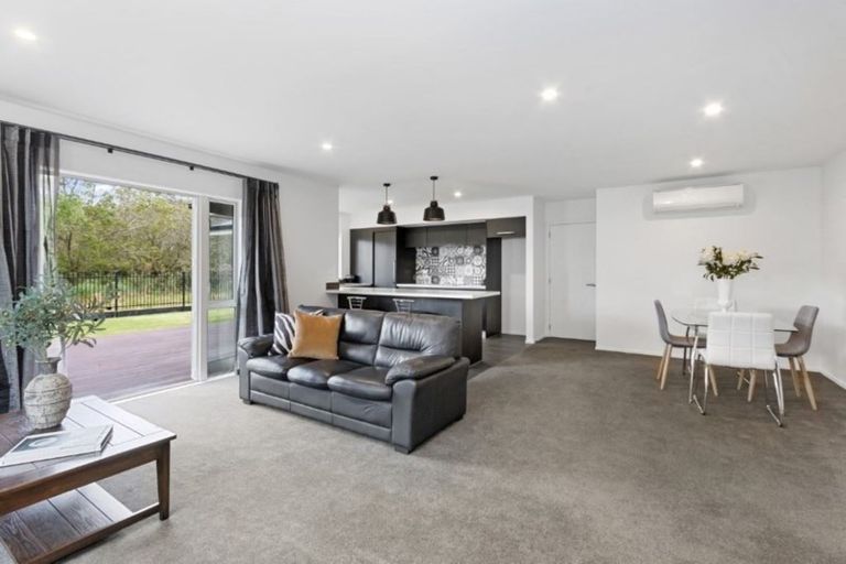 Photo of property in 28 Parklea Avenue, Halswell, Christchurch, 8025