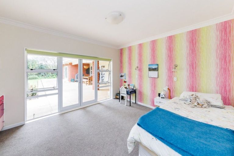 Photo of property in 56 Waughs Road, Aorangi, Feilding, 4775