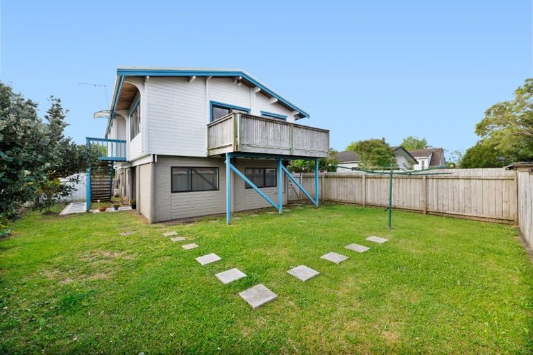 Photo of property in 22 Palomino Drive, Henderson, Auckland, 0612