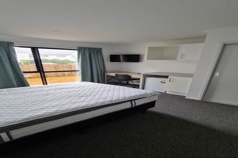 Photo of property in 2/3 Snead Place, Hamilton East, Hamilton, 3216