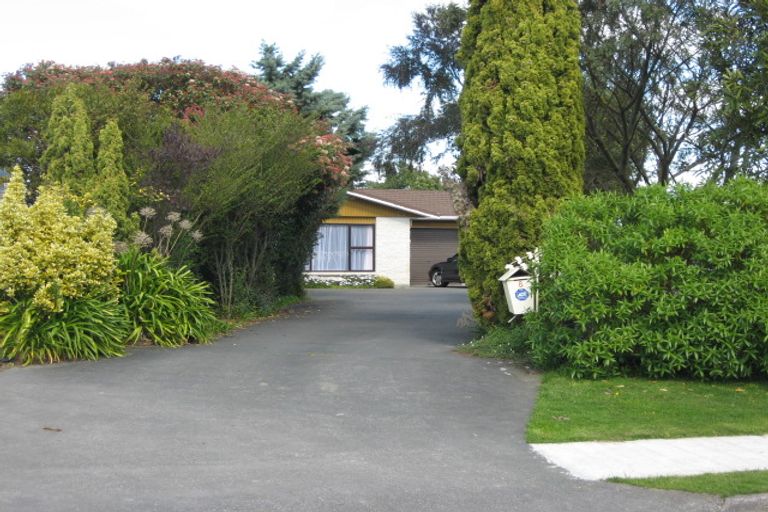 Photo of property in 8 Mansell Crescent, Bulls, 4818