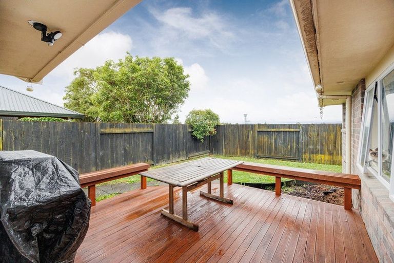 Photo of property in 31 Strachan Way, Highbury, Palmerston North, 4412