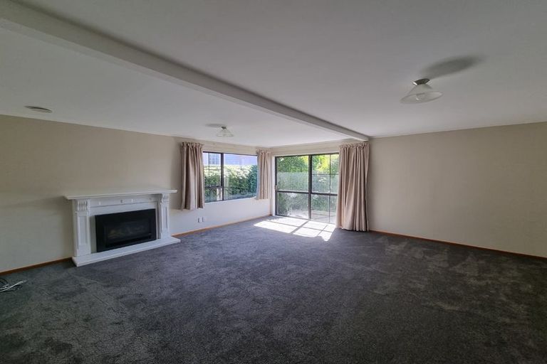 Photo of property in 10a Bristow Place, Karori, Wellington, 6012