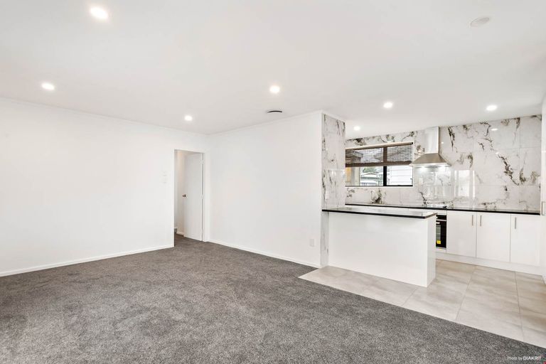 Photo of property in 67b Redcrest Avenue, Red Hill, Papakura, 2110