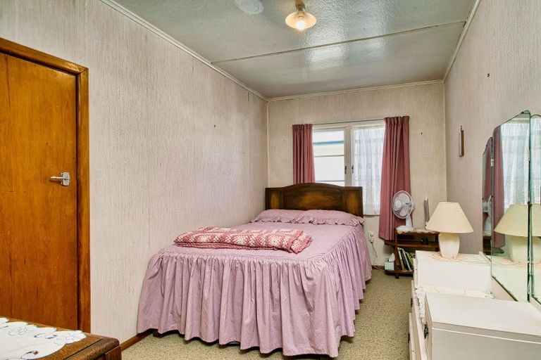 Photo of property in 37 Hillary Crescent, Maraenui, Napier, 4110