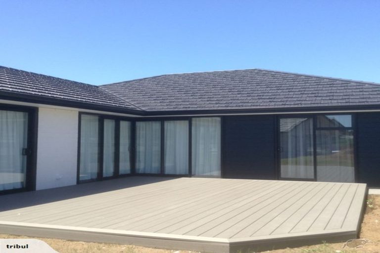 Photo of property in 3 Tupare Place, Highlands Park, New Plymouth, 4312