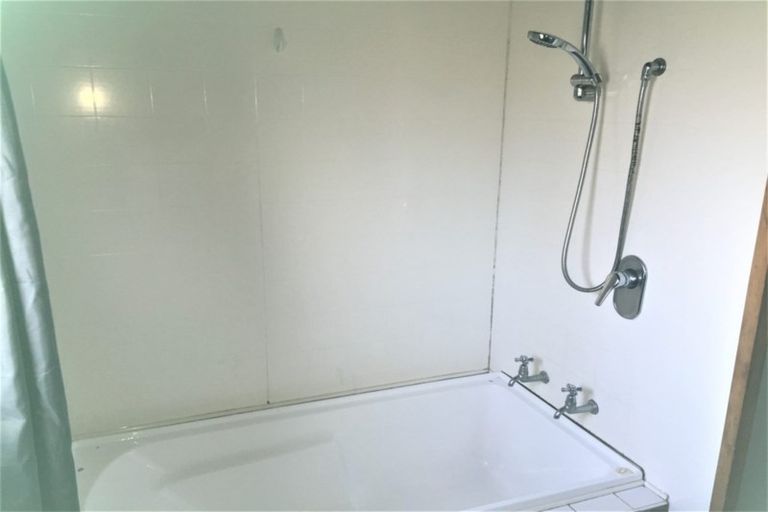 Photo of property in 14 Cole Road, Te Kopuru, 0391