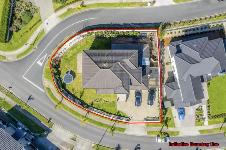 Photo of property in 11 Henriette Place, The Gardens, Auckland, 2105