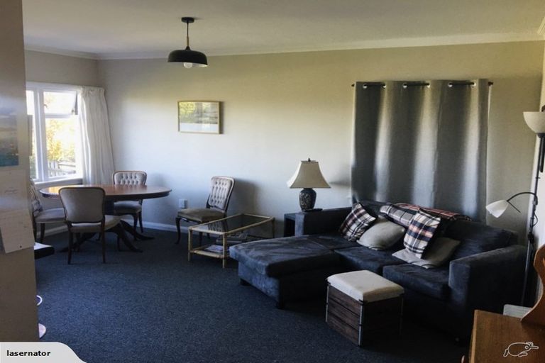 Photo of property in 22 Whaui Street, Vogeltown, Wellington, 6021