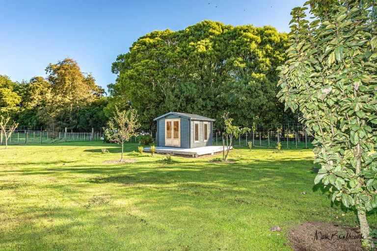 Photo of property in 15 Flemington Road, Aramoho, Whanganui, 4584