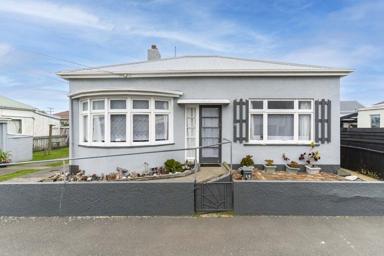 Photo of property in 19 Prendergast Street, South Dunedin, Dunedin, 9012