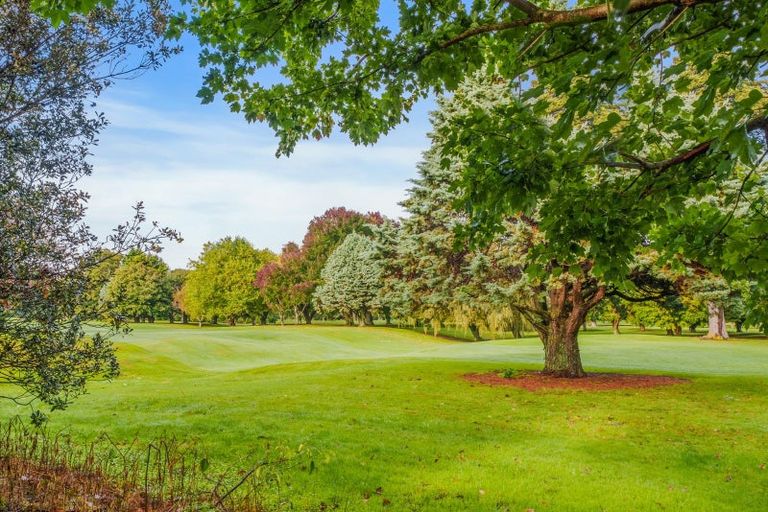 Photo of property in 340b Fergusson Drive, Heretaunga, Upper Hutt, 5018