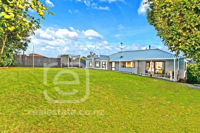 Photo of property in 41 Kennedy Avenue, Forrest Hill, Auckland, 0620