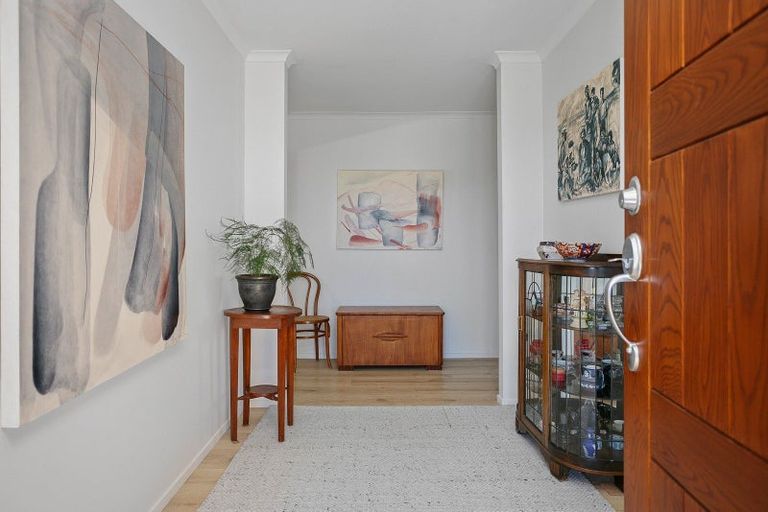 Photo of property in 14 Brancaster Place, Cambridge, 3434