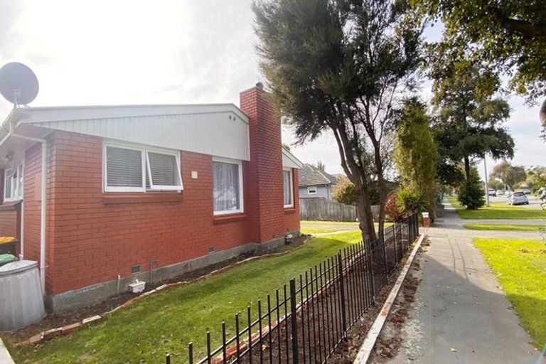 Photo of property in 1/166 Halswell Road, Hillmorton, Christchurch, 8025