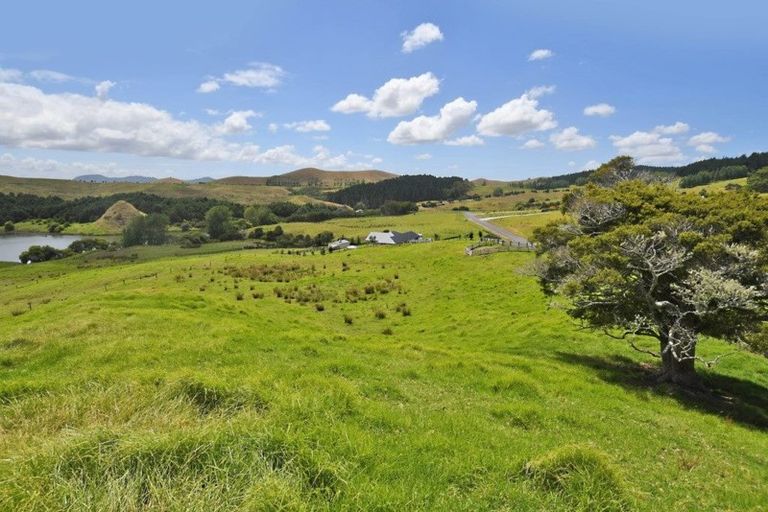 Photo of property in 66 Manu Drive, Kaiwaka, 0573