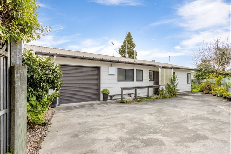 Photo of property in 1/24 Peddie Street, Taradale, Napier, 4112