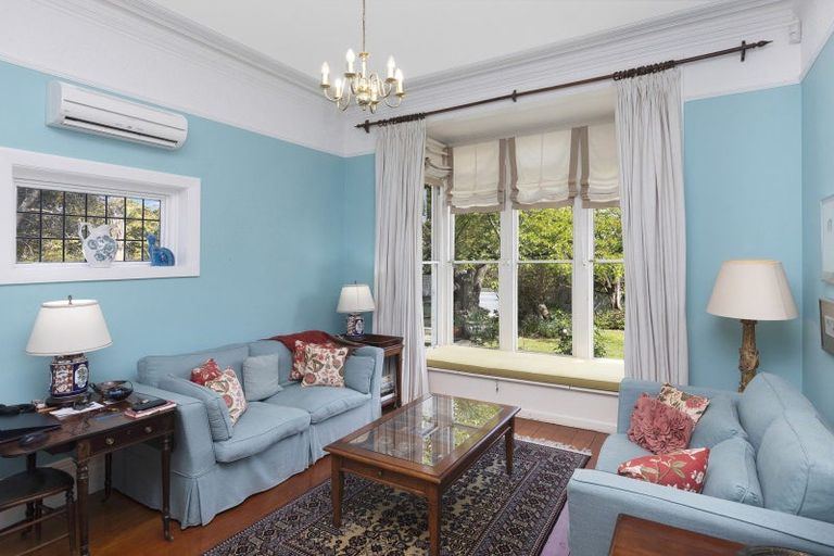 Photo of property in 86 Colombo Street, Beckenham, Christchurch, 8023