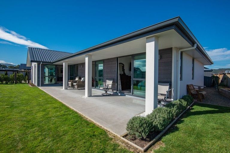 Photo of property in 42 Anderton Crescent, Mosgiel, 9024