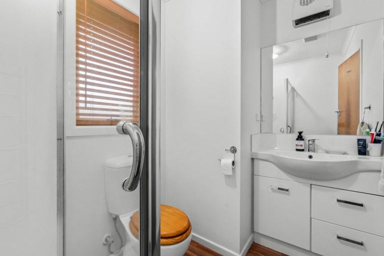 Photo of property in 6 Princes Street, Cambridge, 3434