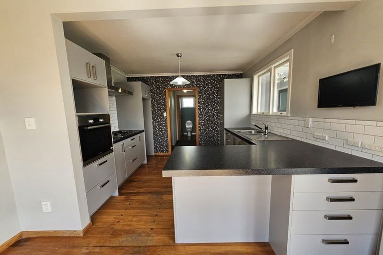 Photo of property in 11 Hitchings Avenue, Onekawa, Napier, 4110