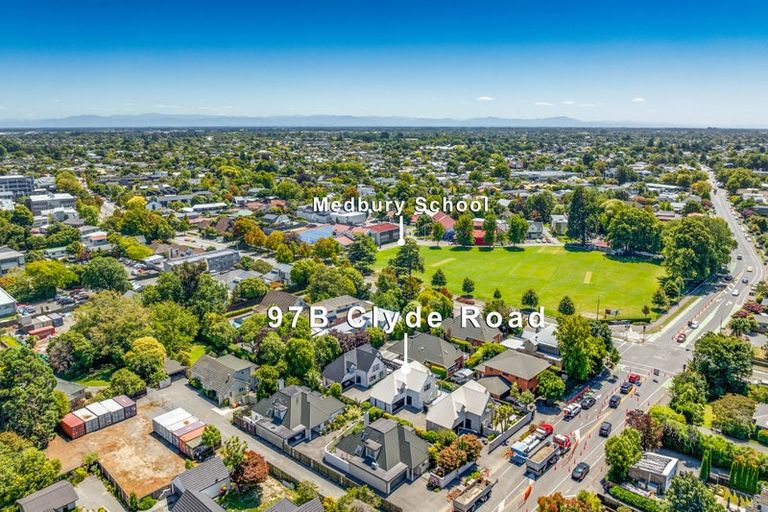 Photo of property in 2/97 Clyde Road, Ilam, Christchurch, 8041