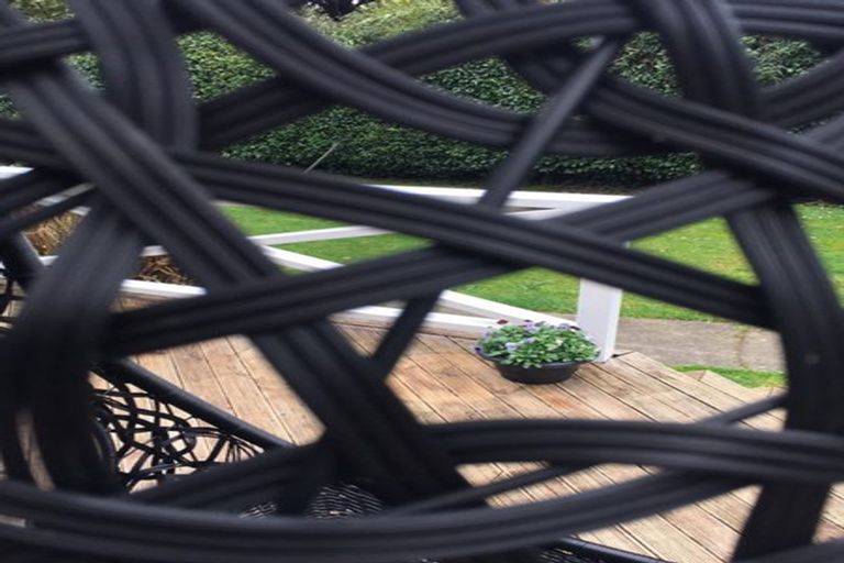 Photo of property in 1 Dunn Street, Egmont Village, 4372