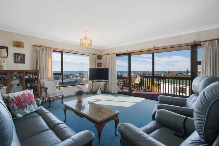 Photo of property in 25 Mayor View Terrace, Waihi Beach, 3611