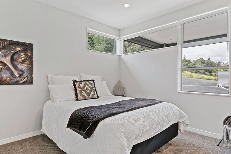 Photo of property in 21 Vernon Road, Minden, Tauranga, 3171